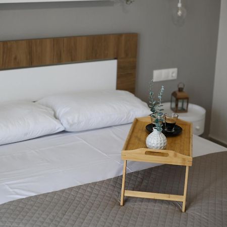 Our Home-Fully Renovated Apartments And Studios By The Sea Nikiti  Luaran gambar