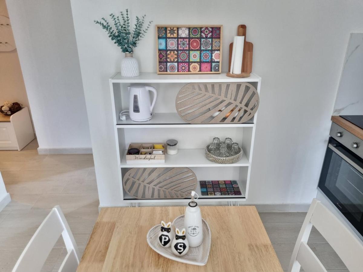 Our Home-Fully Renovated Apartments And Studios By The Sea Nikiti  Luaran gambar