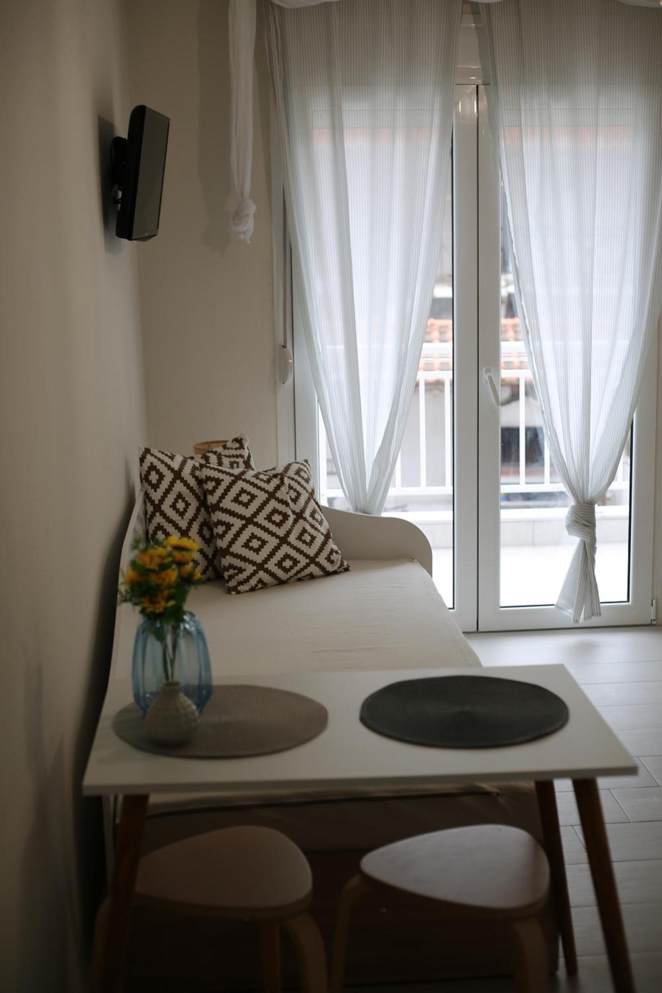 Our Home-Fully Renovated Apartments And Studios By The Sea Nikiti  Luaran gambar