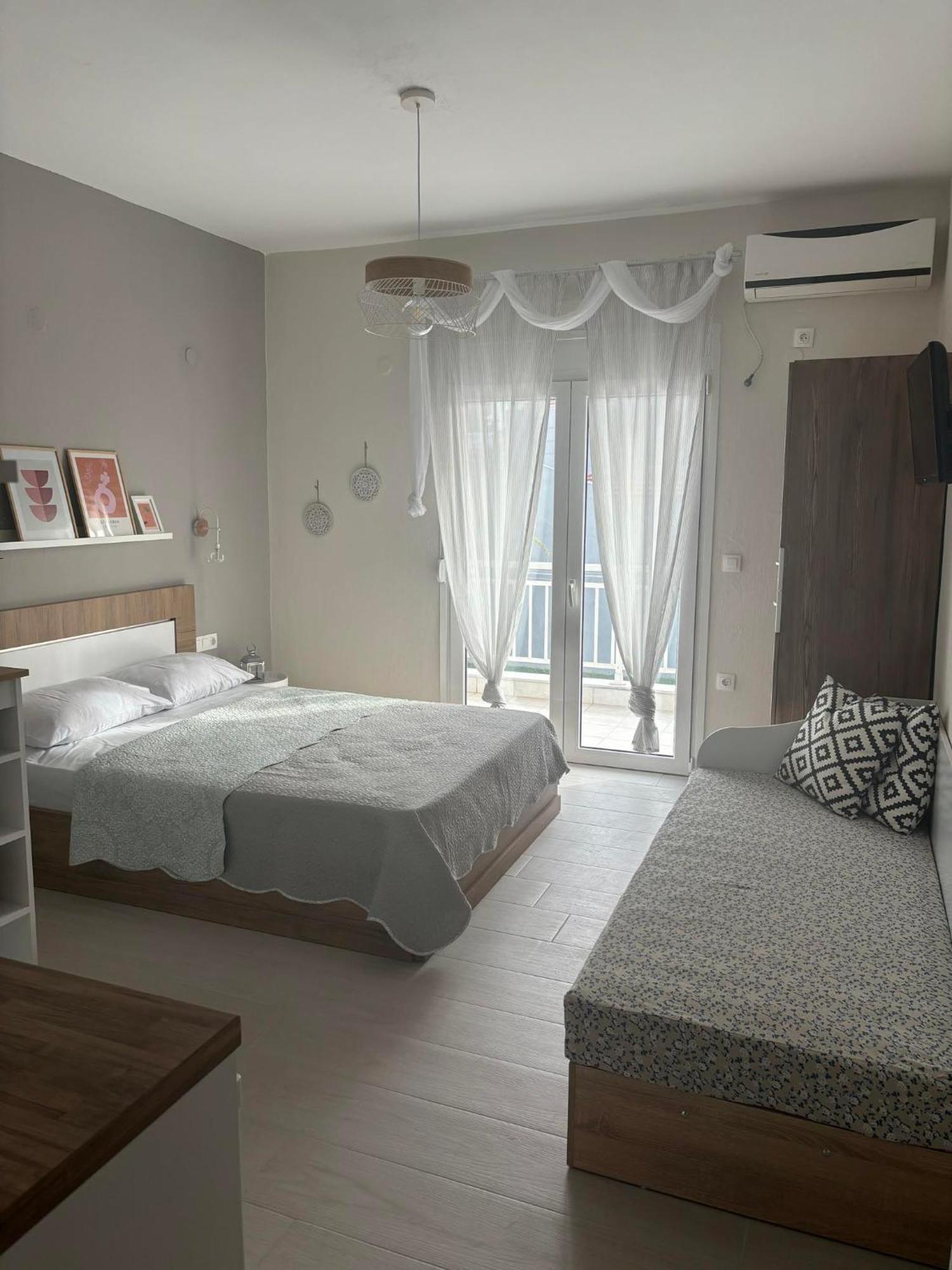 Our Home-Fully Renovated Apartments And Studios By The Sea Nikiti  Luaran gambar